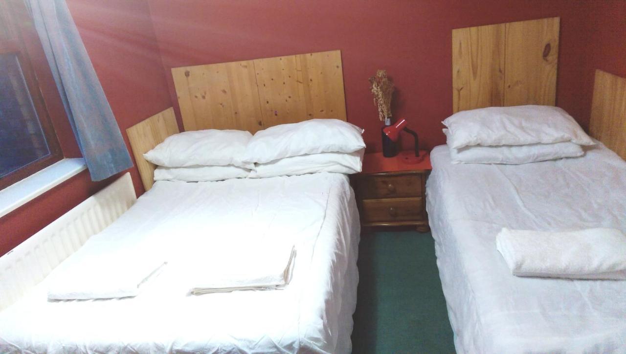 Oldbrook Accommodation Milton Keynes Esterno foto